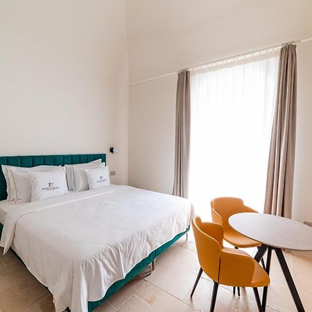 بيسْكيتْشّي Suites Dimora Garibaldi المظهر الخارجي الصورة