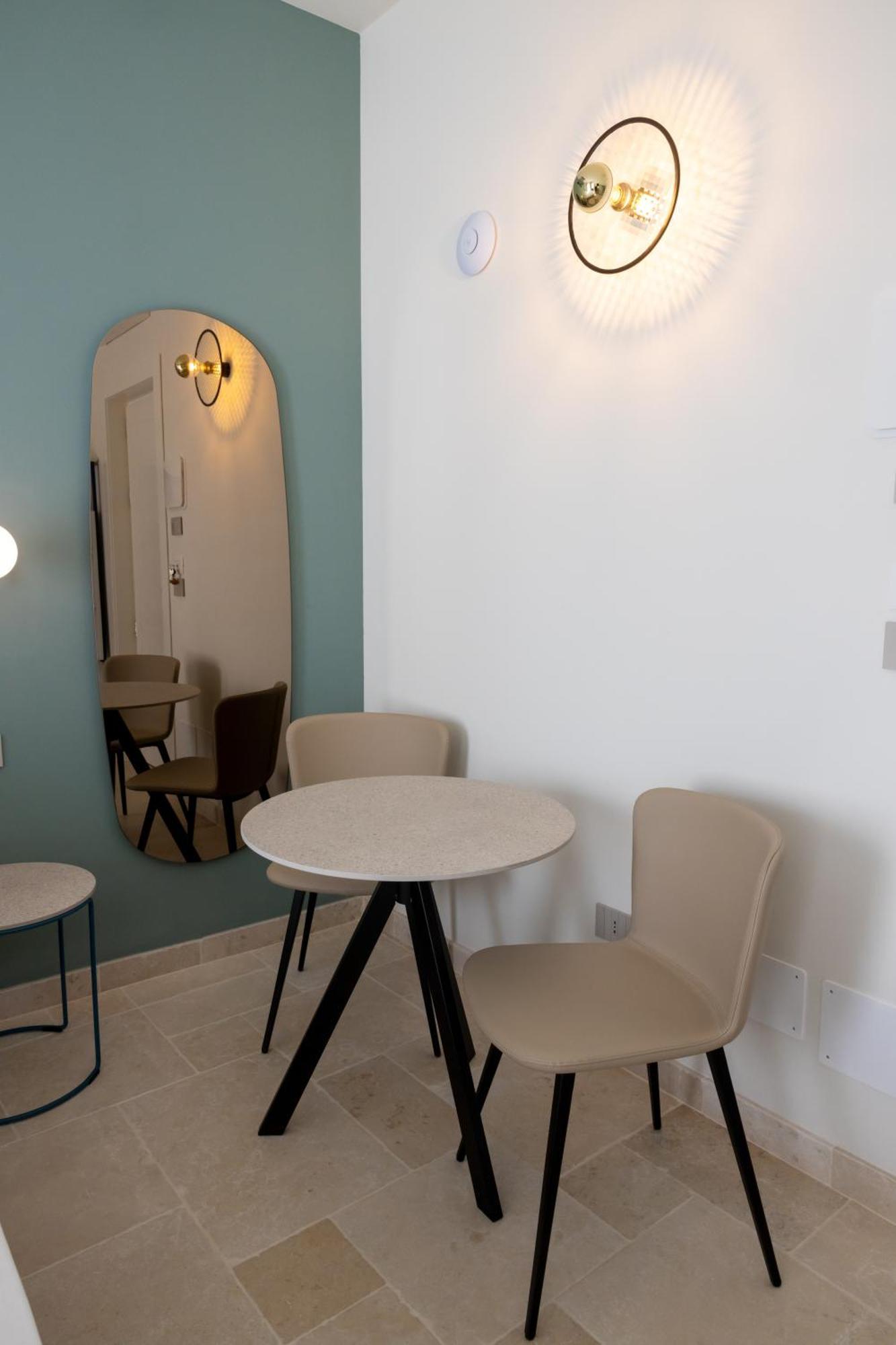 بيسْكيتْشّي Suites Dimora Garibaldi المظهر الخارجي الصورة