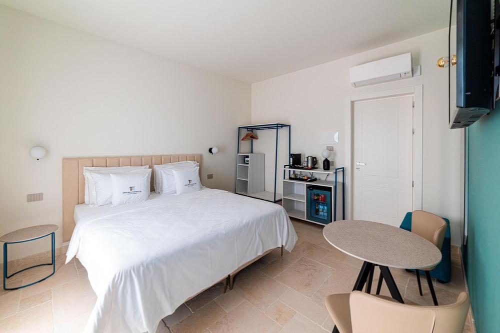 بيسْكيتْشّي Suites Dimora Garibaldi المظهر الخارجي الصورة