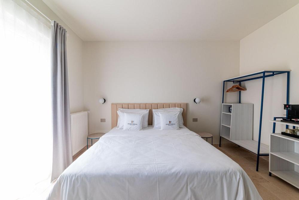 بيسْكيتْشّي Suites Dimora Garibaldi المظهر الخارجي الصورة
